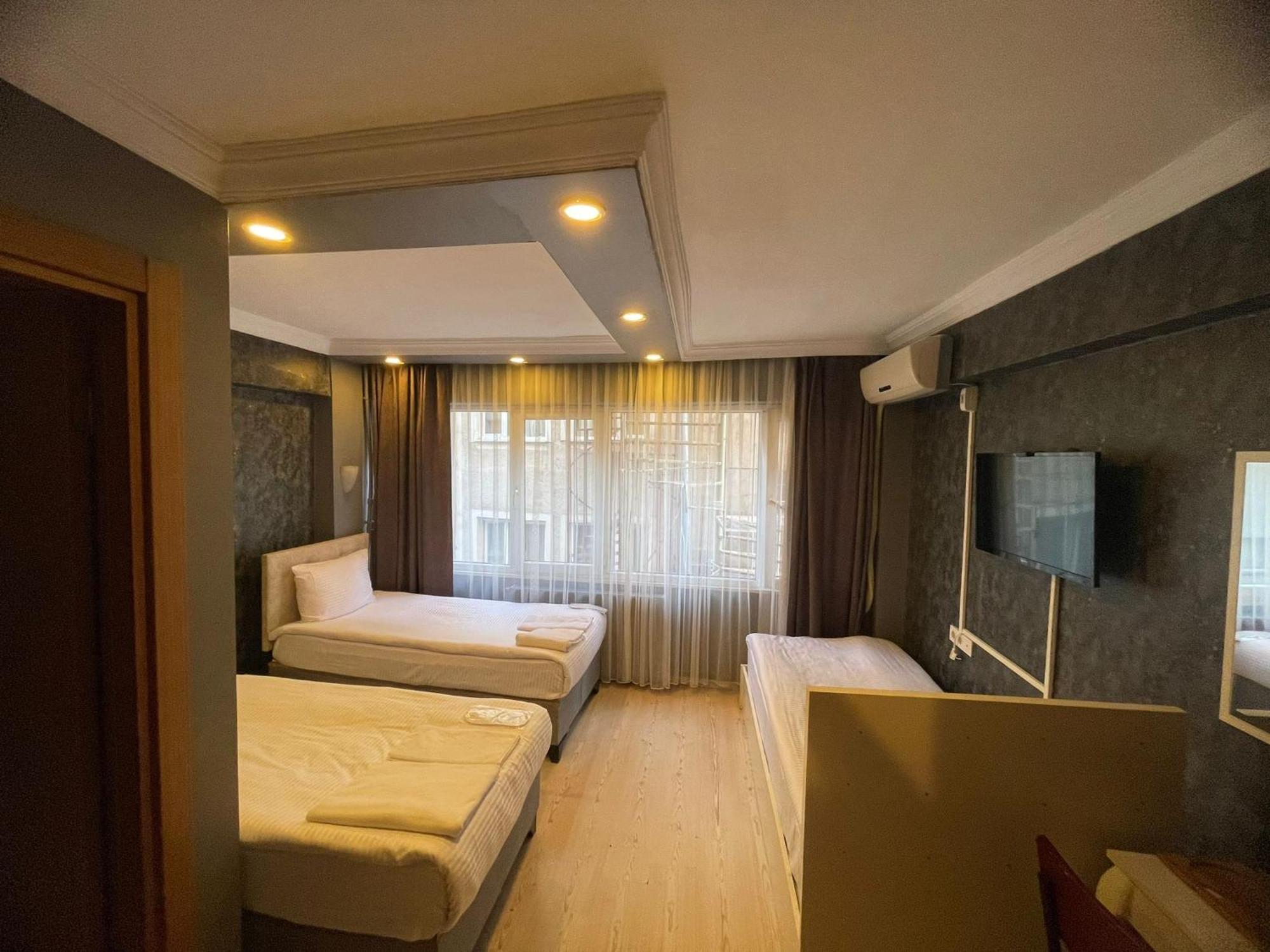 Ufuk Hotel Istambul Extérieur photo