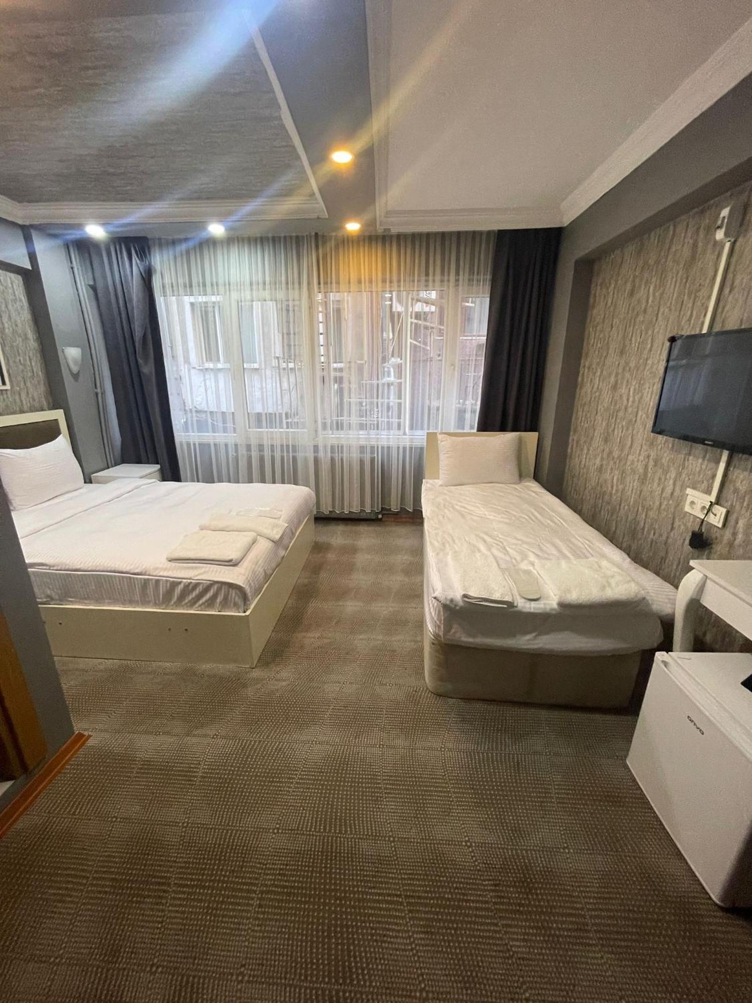Ufuk Hotel Istambul Extérieur photo